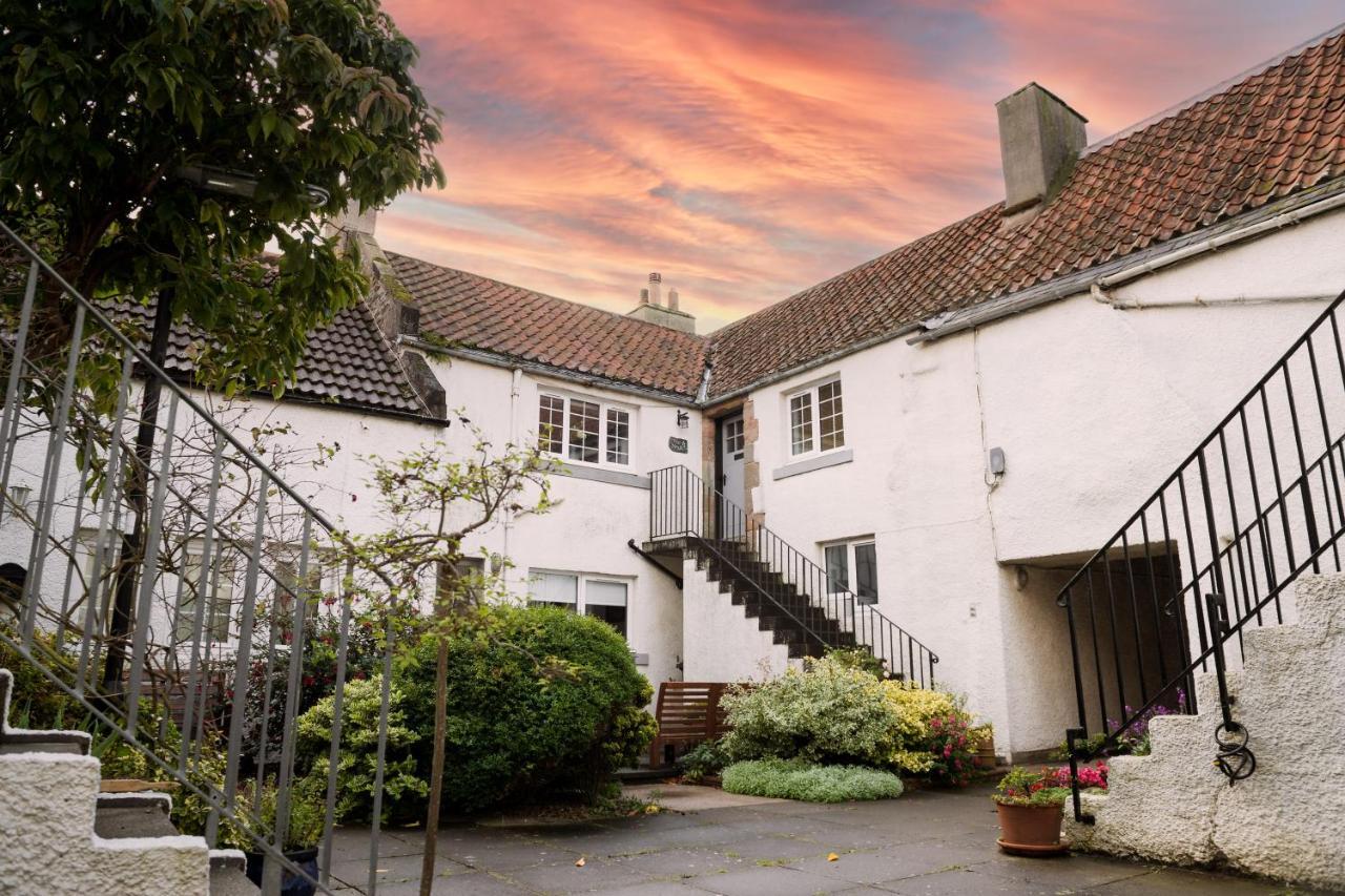 Apartamento Courtyard At Crail Exterior foto
